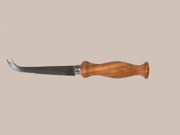 Kniv med spids i oliventræ